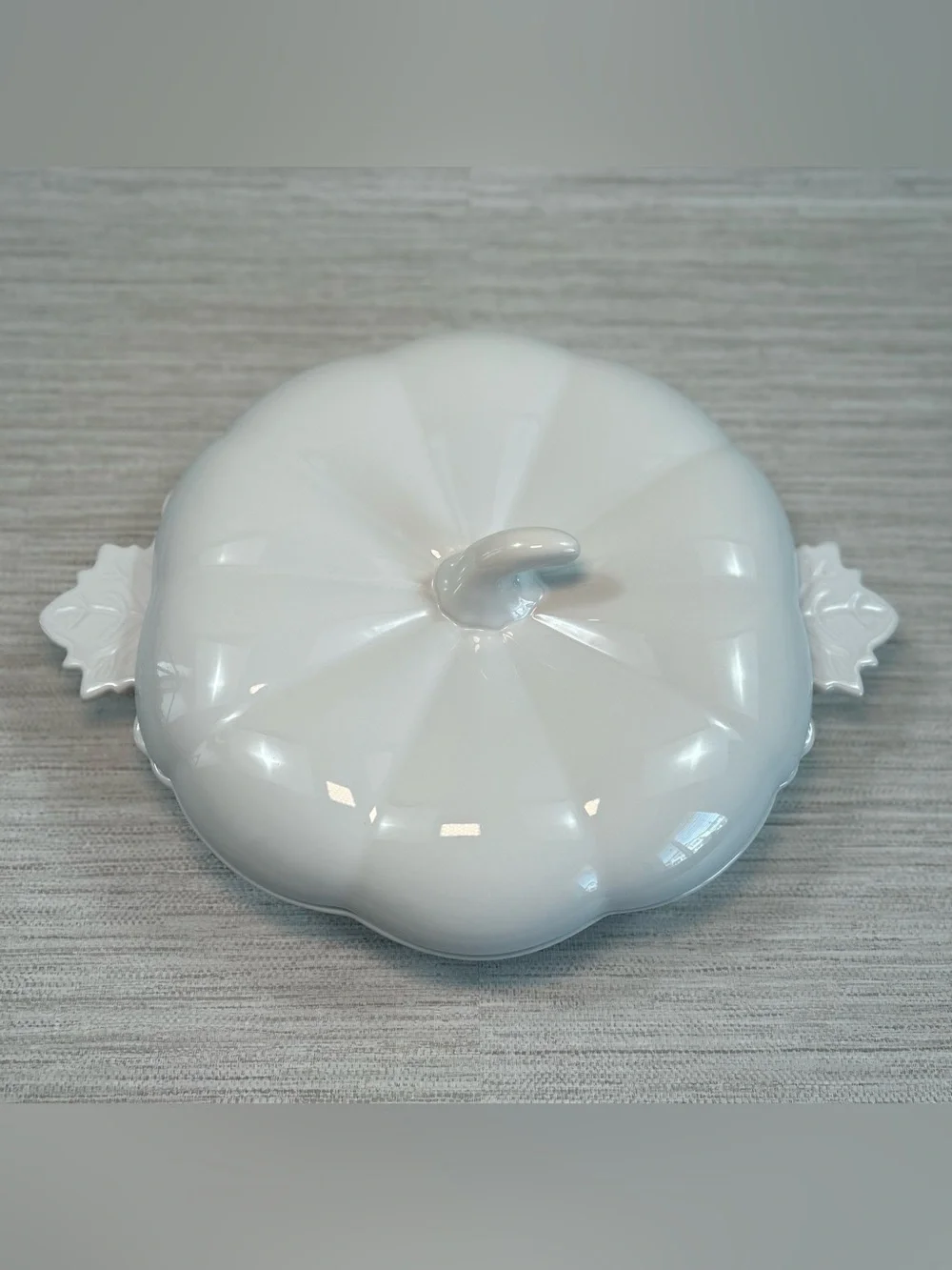 10 Strawberry Street Pumpkin Covered Casserole and Pie Dish - Ceramic - Fall